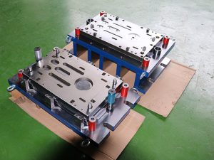 Single punch die (engineering die)