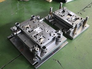 Single punch die (engineering die)